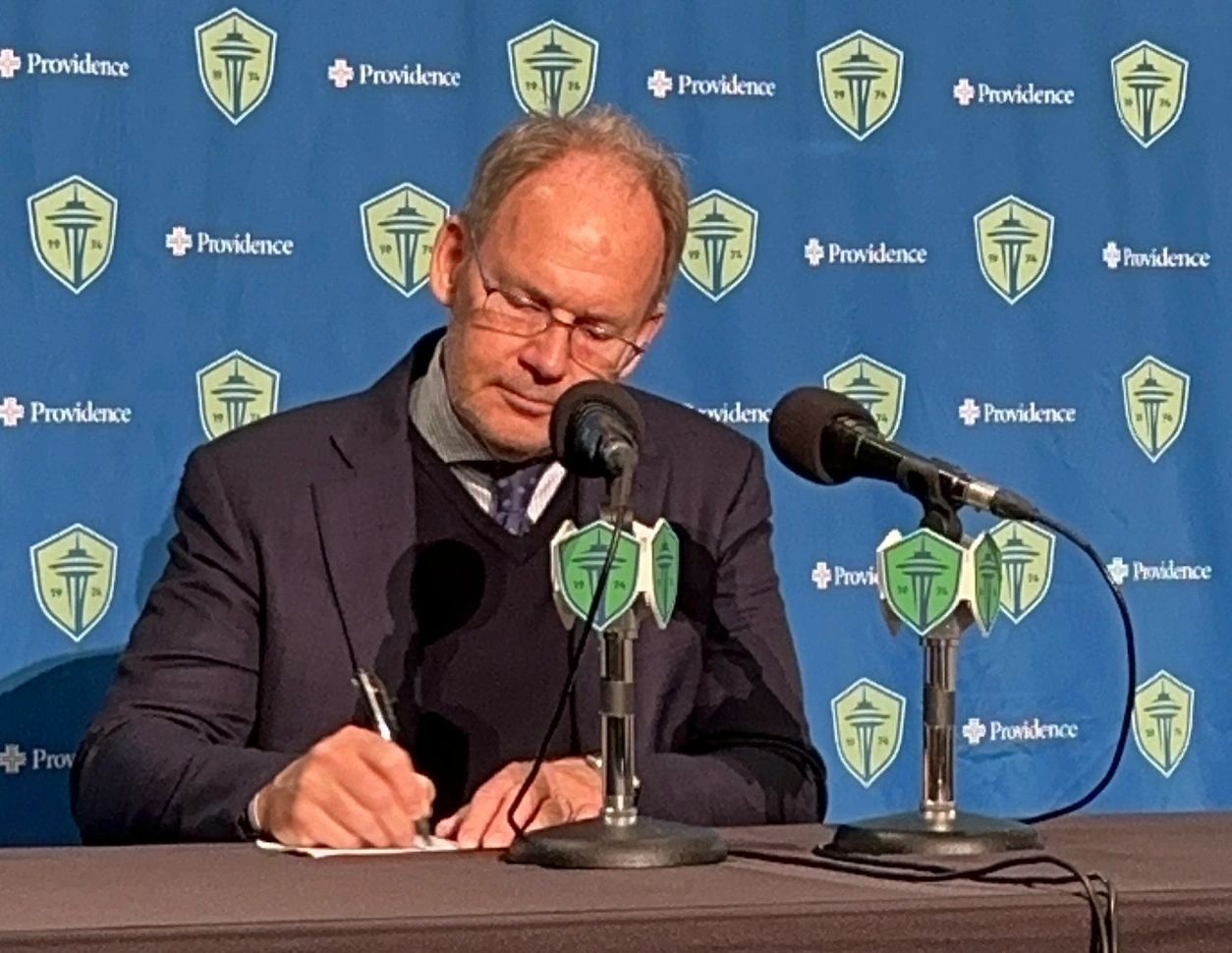 Brian Schmetzer en rueda de prensa | Seattle 19-Oct-2024